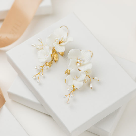 Bridal Accessories 2023: Five Of The Year’s Biggest Wedding Accessory Trends
